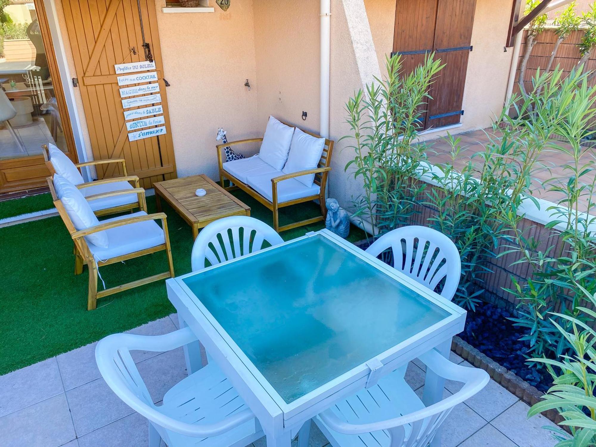 Maison "Douceurs D'Ete " Maison De Vacances Bord De Mer A Vias Plage - 600M De La Plage Et Du Canal Du Midi - Piscine Residentielle, Wifi Fibre, Activites Et Loisirs Exteriör bild